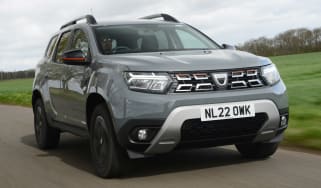 Dacia Duster Extreme SE - front